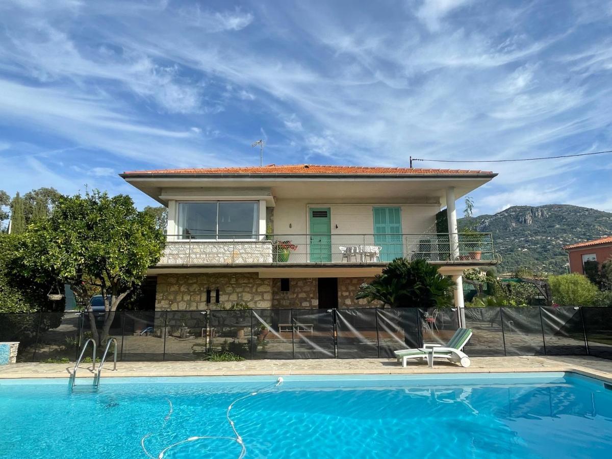Bas De Villa Avec Acces Piscine Pres De Nice Cannes Monaco Carros Esterno foto