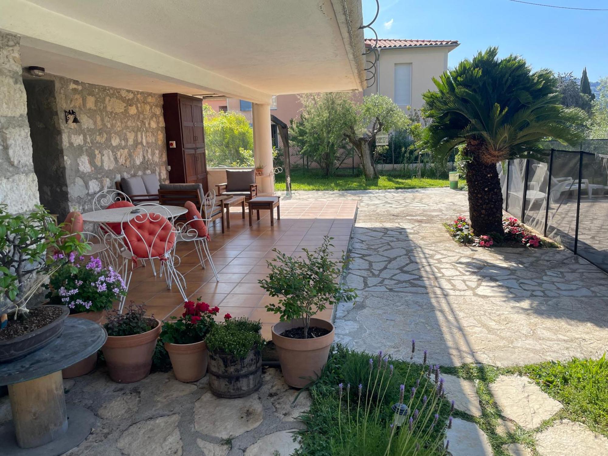 Bas De Villa Avec Acces Piscine Pres De Nice Cannes Monaco Carros Esterno foto